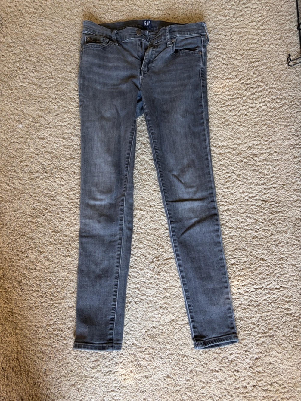 GAP Women's Gray Wash Skinny Jeans